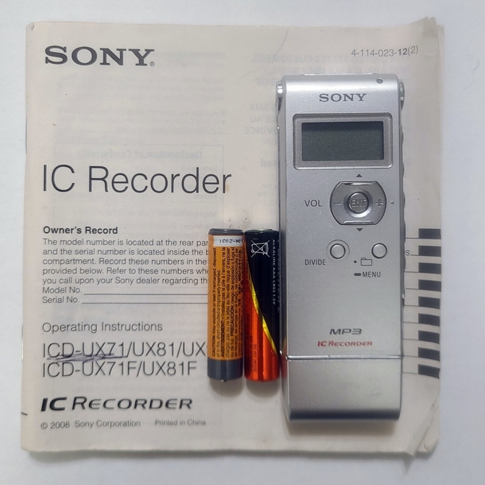 Sony ICD-UX71 MP3 Digital Voice Recorder - students lectures